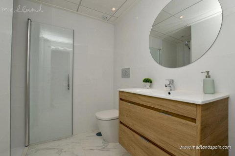Apartamento en venta San Miguel de Salinas, Alicante, España 3 dormitorios, 75 m2 No. 130489 - foto 9