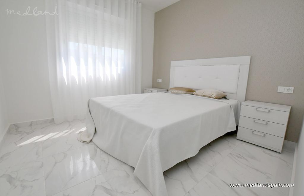 Apartment à San Miguel de Salinas, Alicante, Espagne 3 chambres, 75 m2 No. 130489
