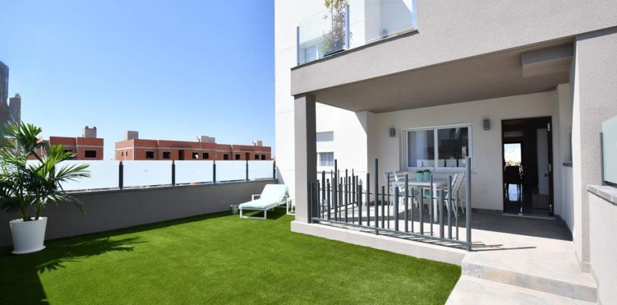 Apartamento San Miguel de Salinas, Alicante, España 3 dormitorios, 75 m2 No. 130489