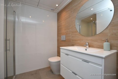 Huoneisto myytävänä San Miguel de Salinas, Alicante, Espanja, 3 makuuhuonetta, 73 m2 No. 130490 - kuva 10