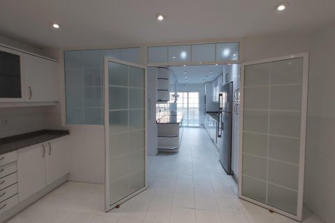 Apartament Alcobendas, Madrid, Hiszpania 5 sypialni, 300 mkw. nr 120554 – zdjęcie 9