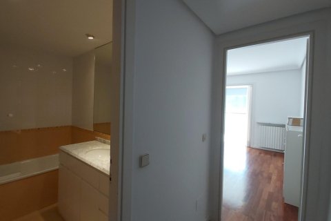 Apartament Alcobendas, Madrid, Hiszpania 5 sypialni, 300 mkw. nr 120554 – zdjęcie 28