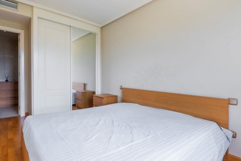 Продажа квартиры в Мадрид, Испания 3 спальни, 109м2 №120558 - фото 23