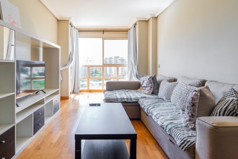 Продажа квартиры в Мадрид, Испания 3 спальни, 109м2 №120558 - фото 4