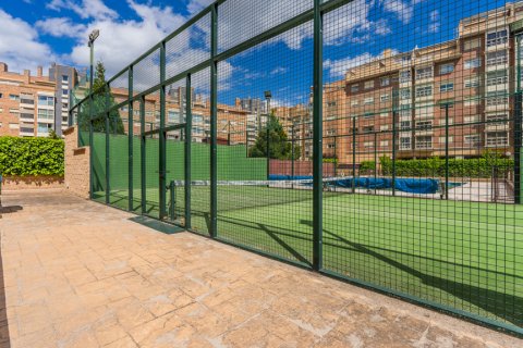Продажа квартиры в Мадрид, Испания 3 спальни, 109м2 №120558 - фото 29