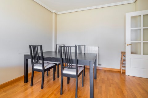 Продажа квартиры в Мадрид, Испания 3 спальни, 109м2 №120558 - фото 6