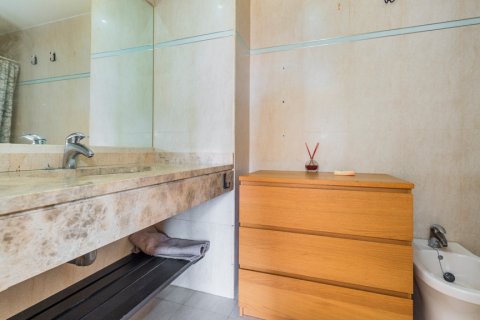 Продажа квартиры в Мадрид, Испания 3 спальни, 109м2 №120558 - фото 21