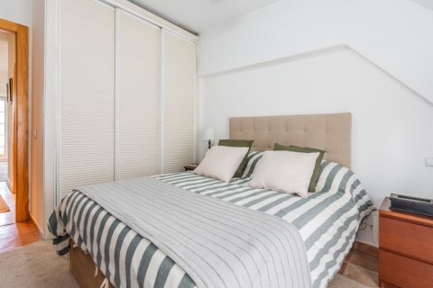Продажа квартиры в Алкобендас, Мадрид, Испания 2 спальни, 66м2 №120555 - фото 14