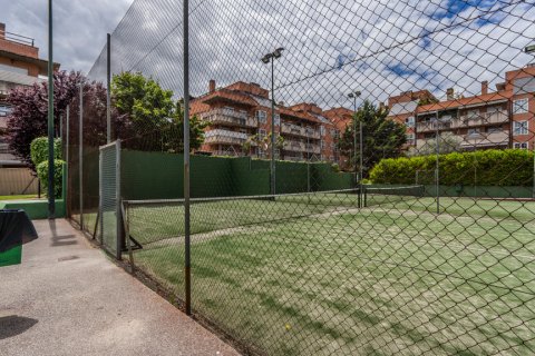 Apartamento en venta Pozuelo de Alarcón, Madrid, España 2 dormitorios, 192 m2 No. 120556 - foto 5