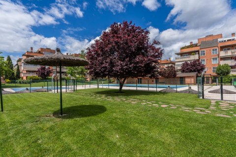 Apartamento en venta Pozuelo de Alarcón, Madrid, España 2 dormitorios, 192 m2 No. 120556 - foto 4