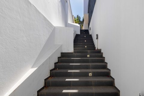 Villa for sale Malaga, Spain 4 bedrooms, 559 sq.m. No. 121621 - photo 8