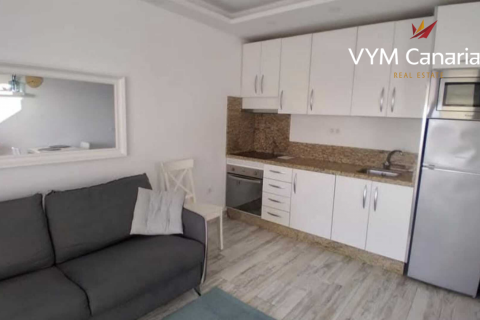Huoneisto myytävänä San Eugenio, Tenerife, Espanja, 1 makuuhuone, 50 m2 No. 121626 - kuva 2