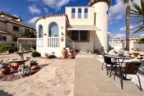 Villa in vendita Alicante, Spagna 2 camere da letto, 111 mq. N° 131847 - foto 1