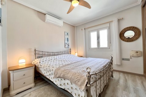 Villa in vendita Alicante, Spagna 2 camere da letto, 111 mq. N° 131847 - foto 12