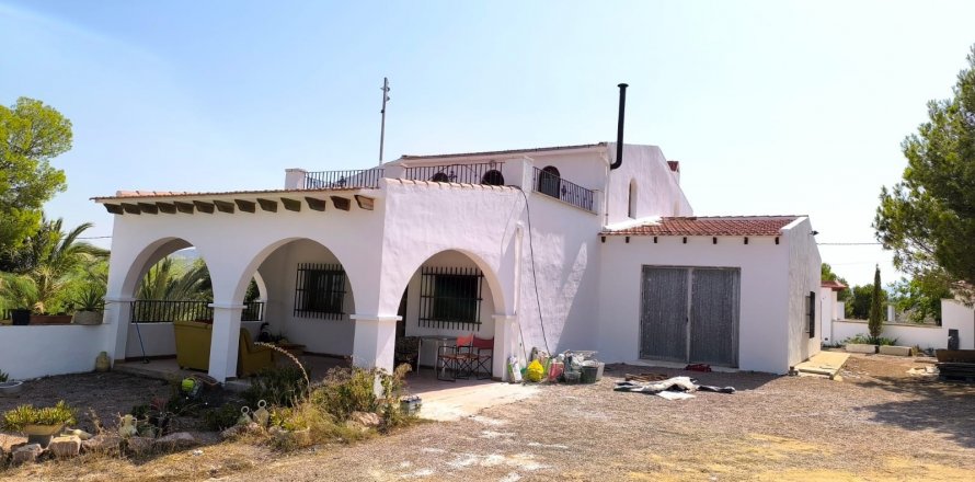 Villa Novelda, Alicante, Spain 8 bedrooms, 414 sq.m. No. 131846