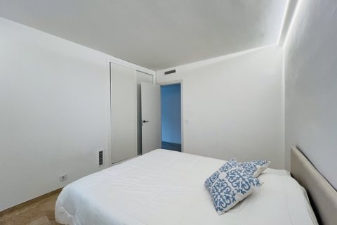 Apartment for rent Santa Ponsa, Mallorca, Spain 3 bedrooms, 103 sq.m. No. 130515 - photo 8