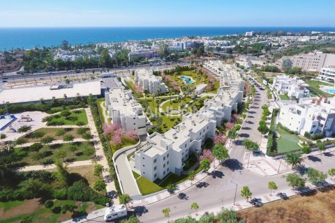 Huoneisto myytävänä Estepona, Malaga, Espanja, 3 makuuhuonetta, 100 m2 No. 131291 - kuva 3