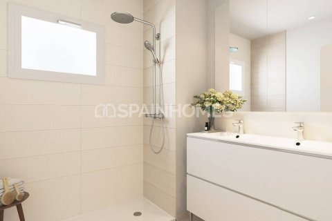 Huoneisto myytävänä Estepona, Malaga, Espanja, 3 makuuhuonetta, 100 m2 No. 131291 - kuva 15