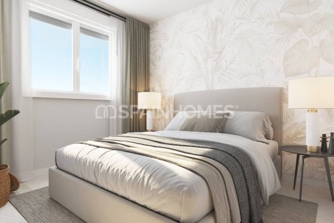 Huoneisto myytävänä Estepona, Malaga, Espanja, 3 makuuhuonetta, 100 m2 No. 131291 - kuva 17