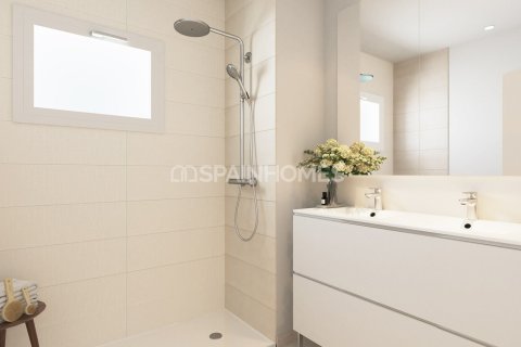 Apartment for sale Estepona, Malaga, Spain 2 bedrooms, 73 sq.m. No. 131290 - photo 15