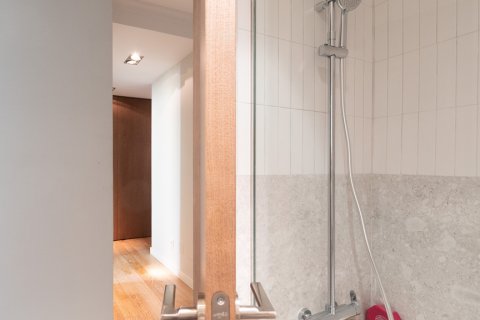 Продажа дуплекса Мадрид, Испания 2 спальни, 138м2 №129873 - фото 19