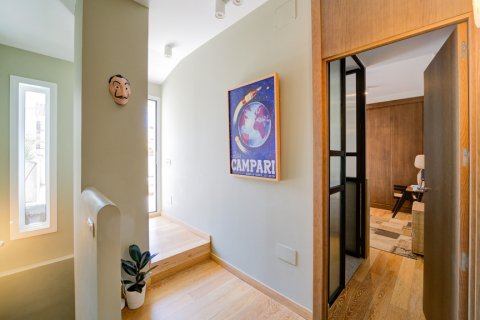 Продажа дуплекса Мадрид, Испания 2 спальни, 138м2 №129873 - фото 21