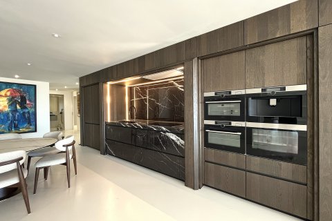 Apartamento en venta Palma de Mallorca, Mallorca, España 3 dormitorios, 221 m2 No. 128138 - foto 7