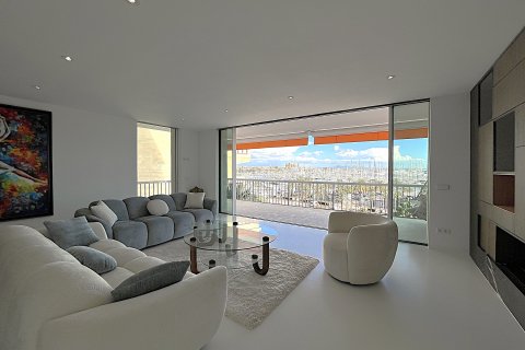 Apartamento en venta Palma de Mallorca, Mallorca, España 3 dormitorios, 221 m2 No. 128138 - foto 3