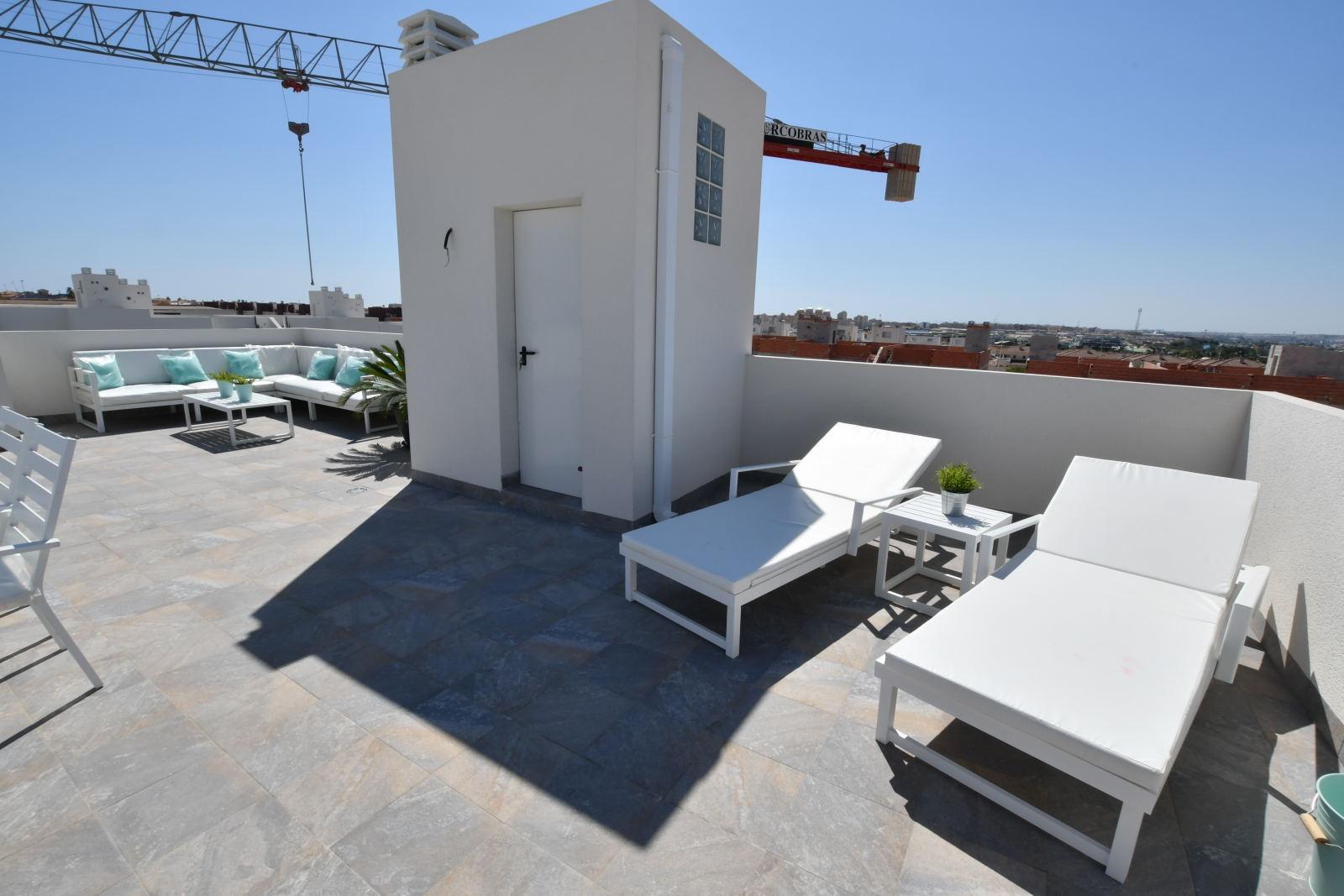 Bungalow a San Miguel de Salinas, Alicante, Spagna 2 camere da letto, 73 mq. N° 131391