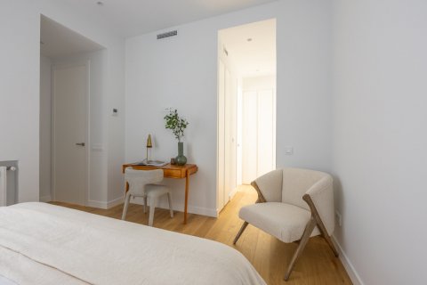 Apartment for sale Madrid, Spain 3 bedrooms, 182 sq.m. No. 128849 - photo 27