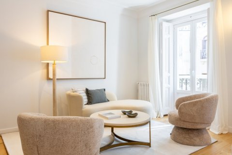 Apartment for sale Madrid, Spain 3 bedrooms, 182 sq.m. No. 128849 - photo 10