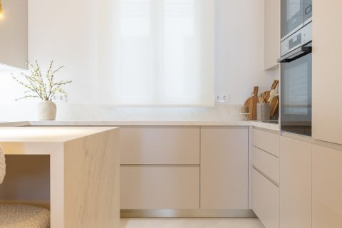 Apartment for sale Madrid, Spain 3 bedrooms, 182 sq.m. No. 128849 - photo 23