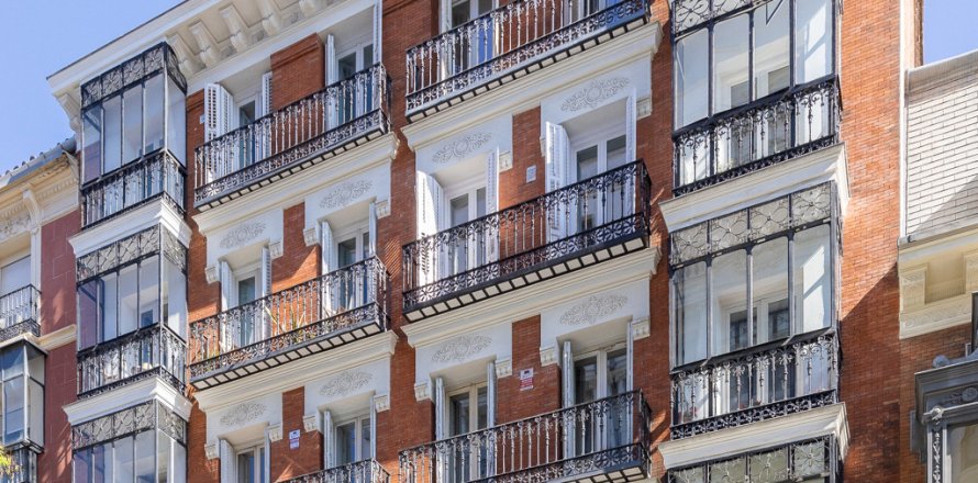 Apartment Madrid, Spain 3 bedrooms, 182 sq.m. No. 128849