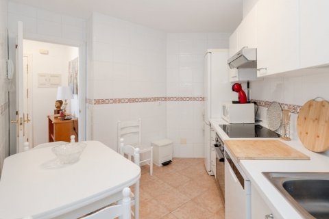 Dzīvoklis pārdošanā Estepona, Malaga, Spānijā 2 istabas, 84 m2 Nr. 120456 - attēls 16
