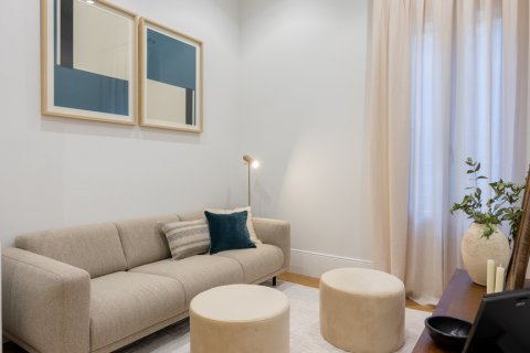 Dzīvoklis pārdošanā Madrid, Spānijā 5 istabas, 471 m2 Nr. 120455 - attēls 2