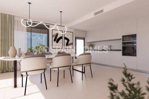 Apartment for sale Estepona, Malaga, Spain 3 bedrooms, 78 sq.m. No. 121277 - photo 3