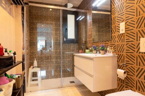 Apartment for sale Alicante, Spain 3 bedrooms, 99 sq.m. No. 125010 - photo 5