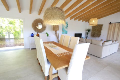 Villa for rent Sa Pobla, Mallorca, Spain 3 bedrooms, 236 sq.m. No. 131059 - photo 12