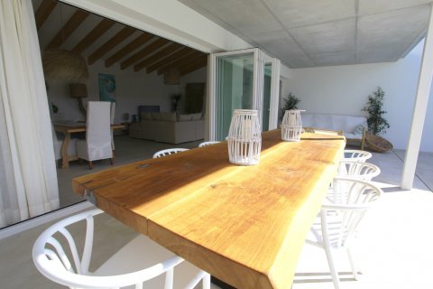 Villa for rent Sa Pobla, Mallorca, Spain 3 bedrooms, 236 sq.m. No. 131059 - photo 6