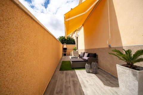 Huvila myytävänä Villamartin, Alicante, Espanja, 3 makuuhuonetta, 96 m2 No. 129453 - kuva 18