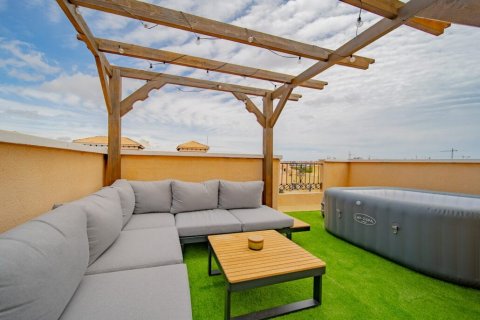 Huvila myytävänä Villamartin, Alicante, Espanja, 3 makuuhuonetta, 96 m2 No. 129453 - kuva 14