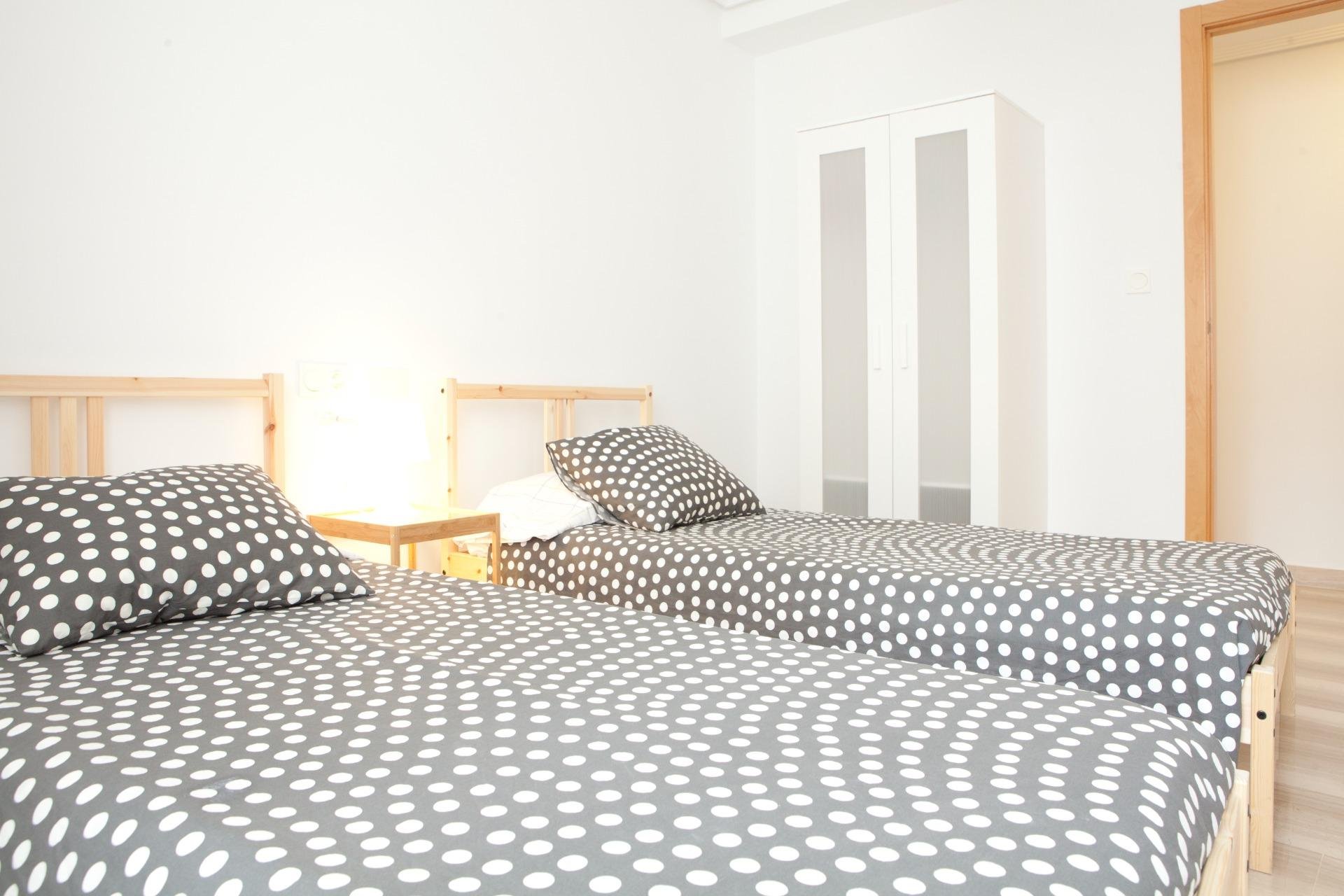 Huoneisto Santa Pola, Alicante, Espanja 4 makuuhuonetta, 127 m2 No. 125447