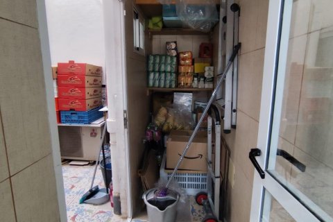 Commercial property for sale Torrevieja, Alicante, Spain 4 bedrooms, 91 sq.m. No. 131708 - photo 12