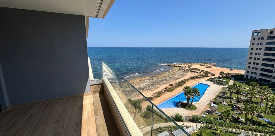 Apartment Alicante, Spain 2 bedrooms, 88 sq.m. No. 131705
