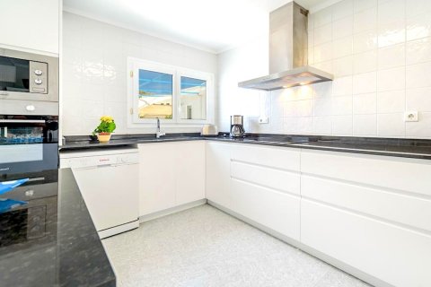 Townhouse for sale Port De Pollenca, Mallorca, Spain 7 bedrooms, 393 sq.m. No. 128871 - photo 12