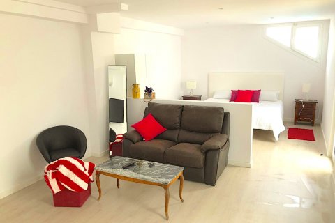 Townhouse for sale Port De Pollenca, Mallorca, Spain 7 bedrooms, 393 sq.m. No. 128871 - photo 15