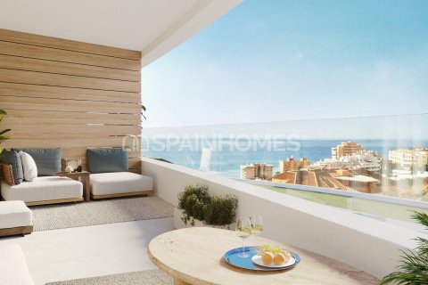 Villa en Fuengirola, Málaga, España 3 dormitorios, 130 m2 No. 121122
