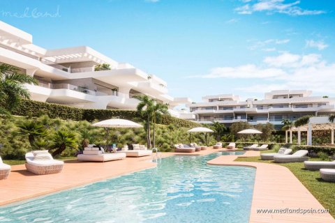 Продажа квартиры в Эстепона, Малага, Испания 3 спальни, 198м2 №121368 - фото 2