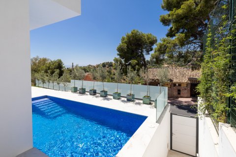 Villa till salu Malaga, Spanien 5 sovrum, 437.64 kvm. Nr. 124637 - foto 11