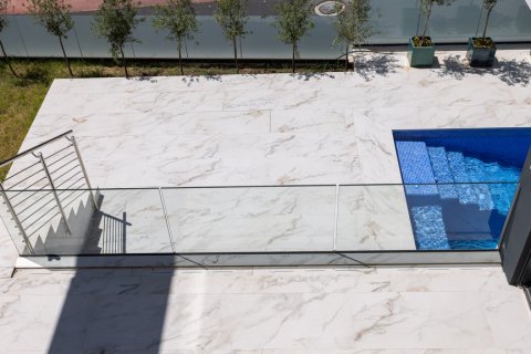 Villa till salu Malaga, Spanien 5 sovrum, 437.64 kvm. Nr. 124637 - foto 15